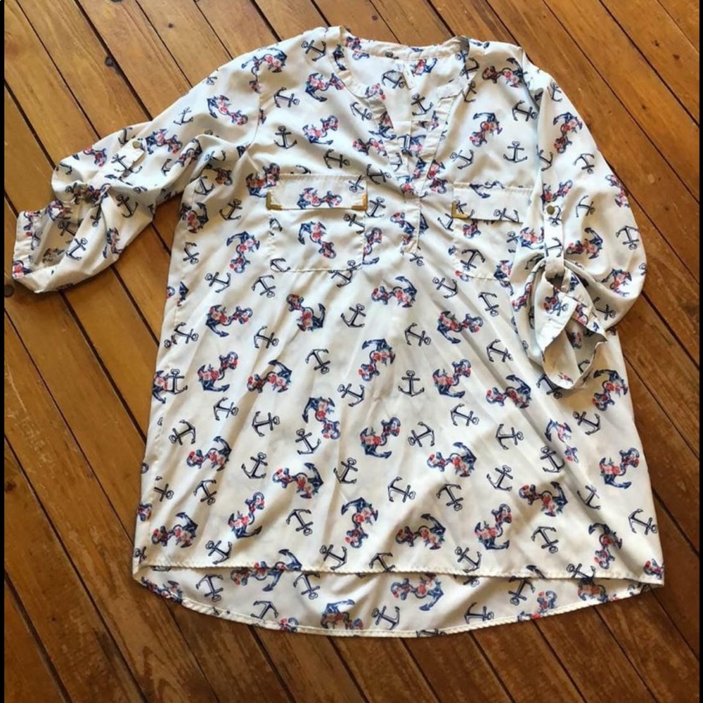 Anchor nylon shirt. Size L